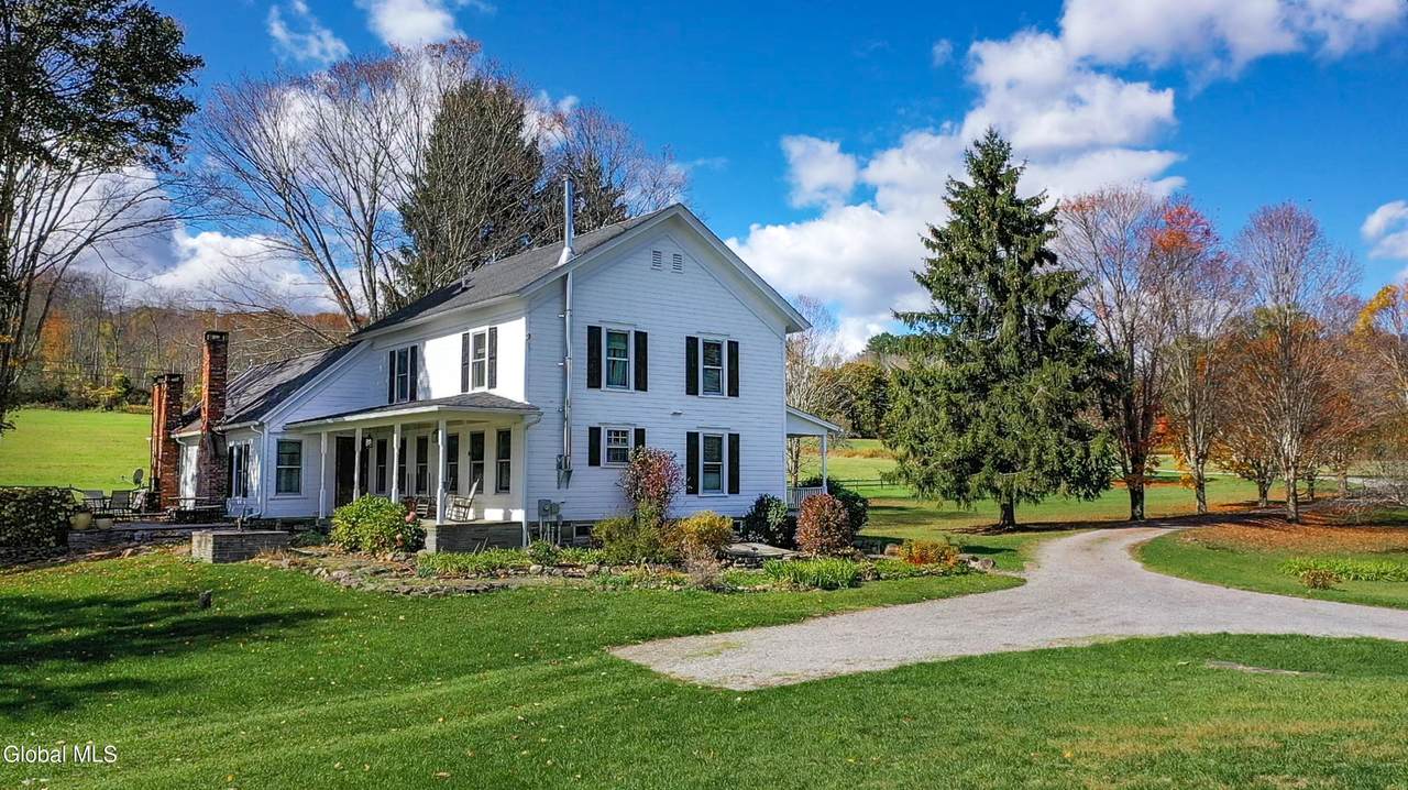 380 Raymond Fish Road - Photo 1