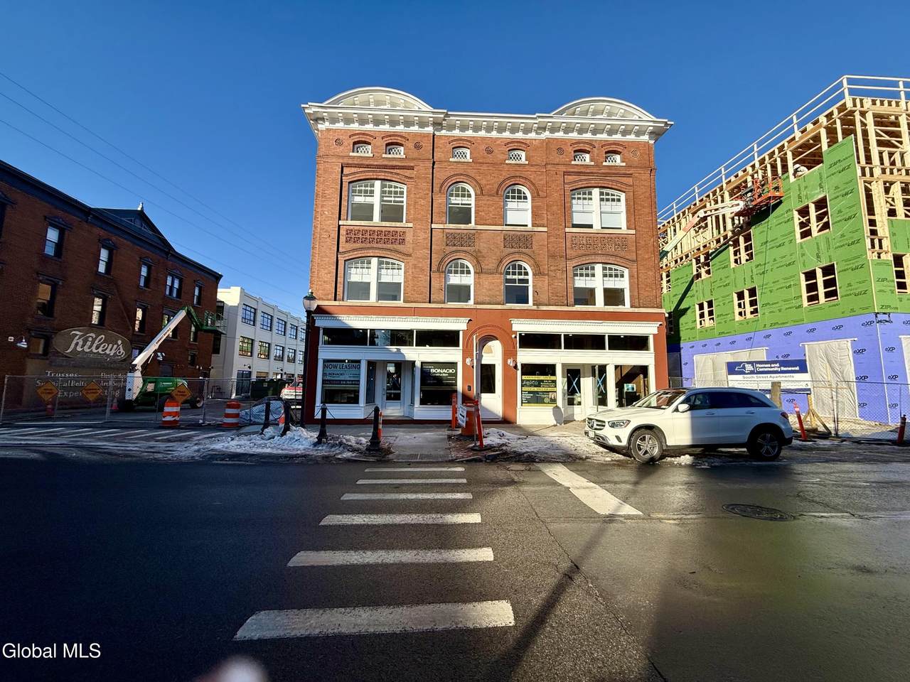 41 South Street - Photo 1