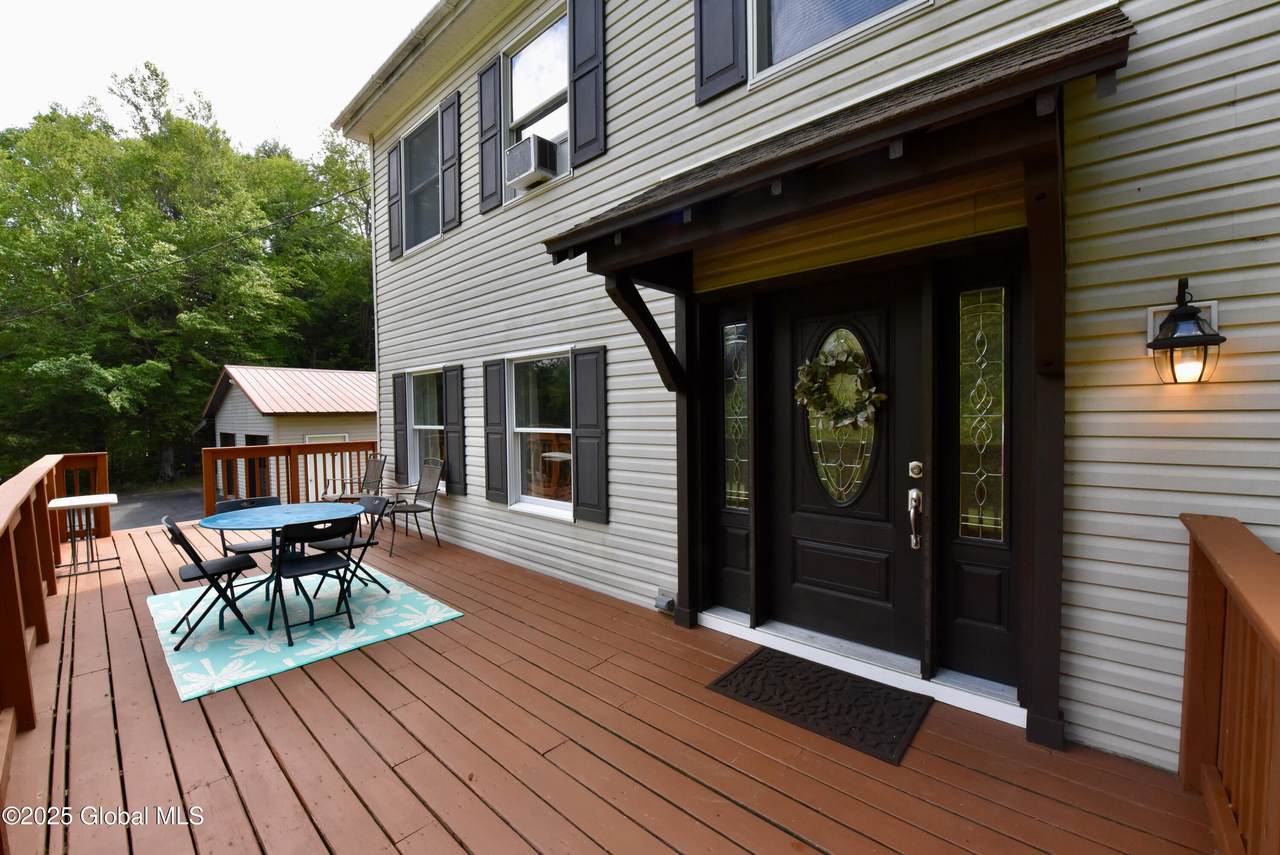 595 Spier Falls Road - Photo 1