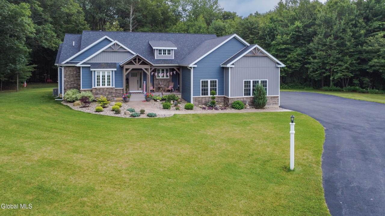 2794 W Lydius Street - Photo 1