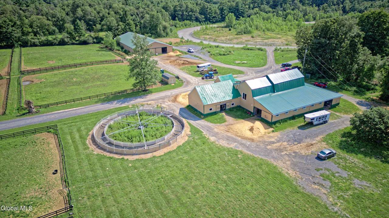 100 Howe Road - Photo 1