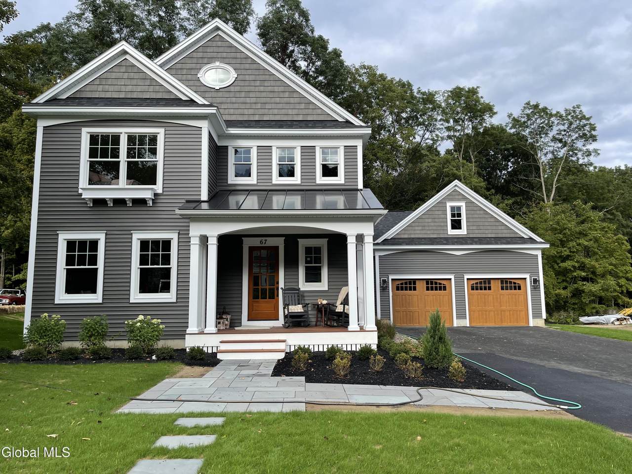 46 Cannon Royal Drive - Photo 1