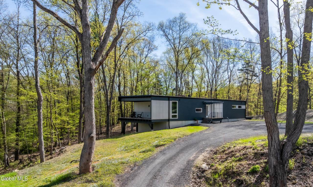 120 Cauterskill Avenue - Photo 1