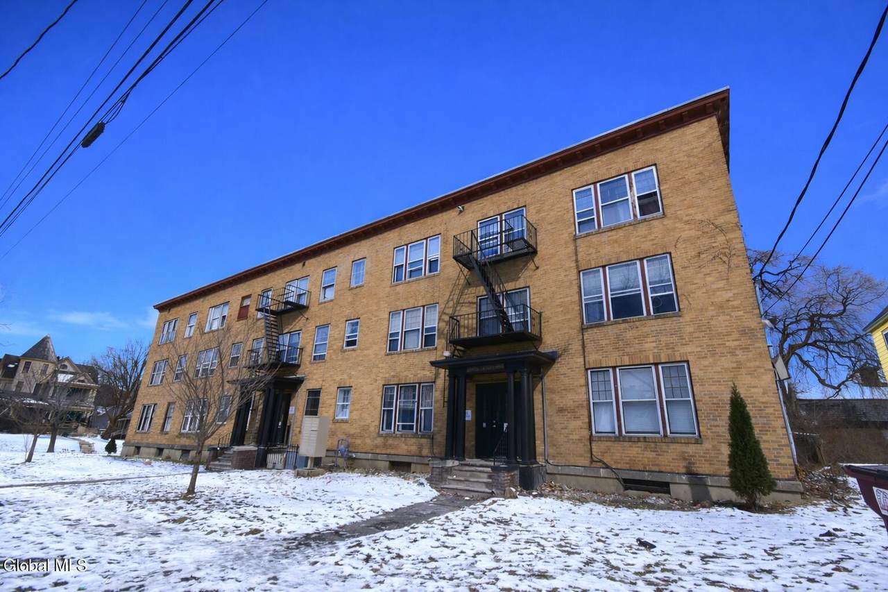1011 Union Street - Photo 1