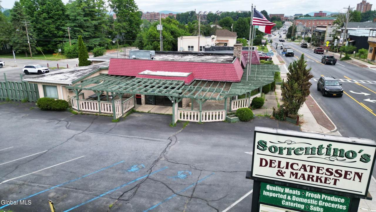 40 Main Street - Photo 1