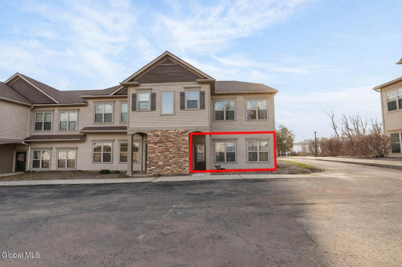 73 Saratoga Road - Photo 1
