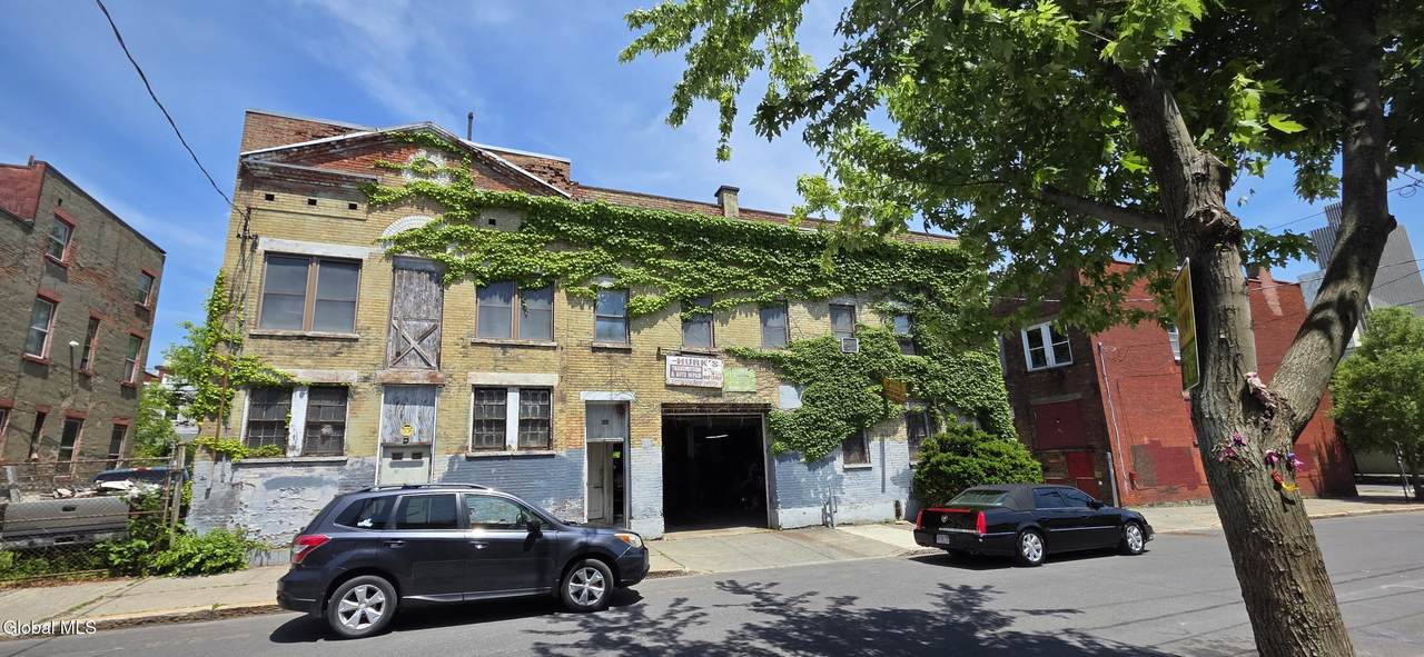 187 Jefferson Street - Photo 1