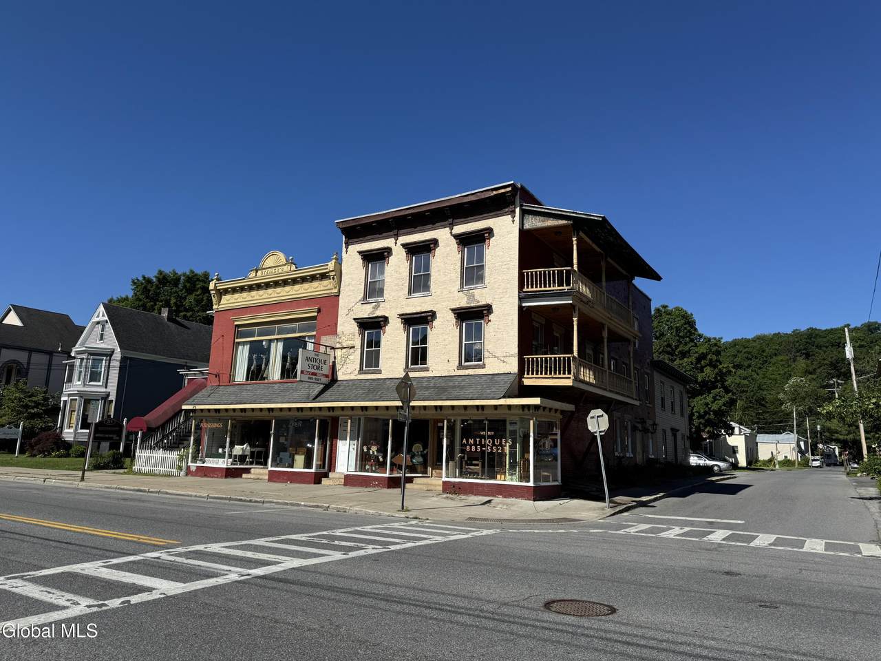 217-221 Milton Avenue - Photo 1
