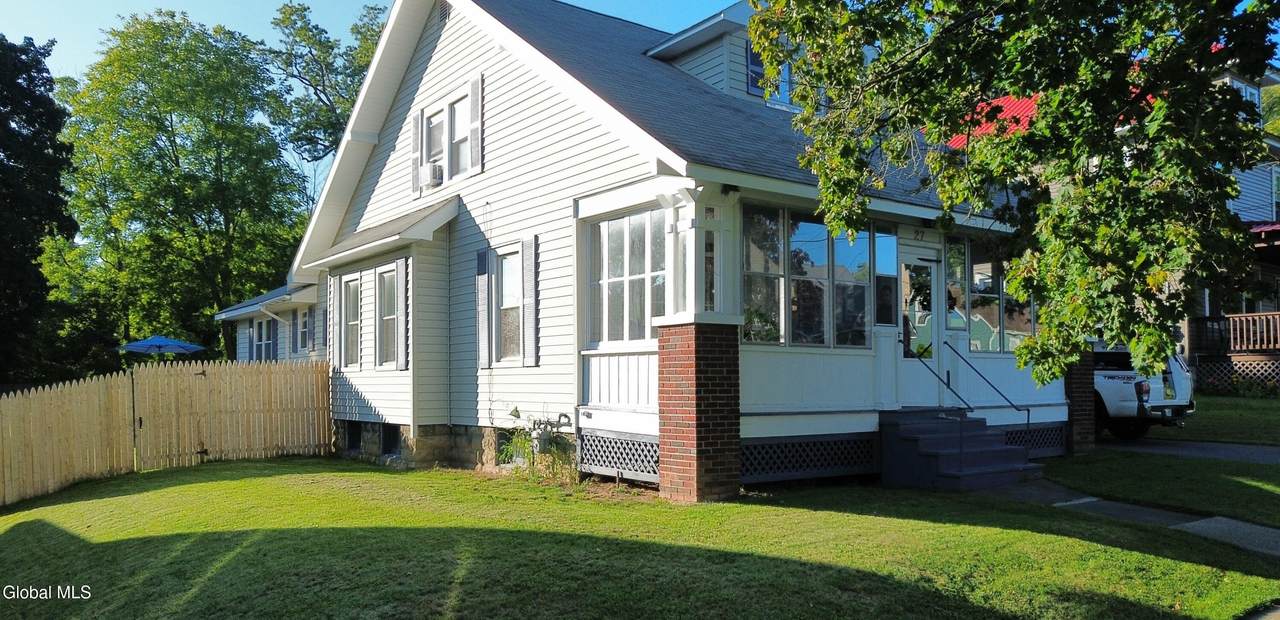 27 Center Street - Photo 1