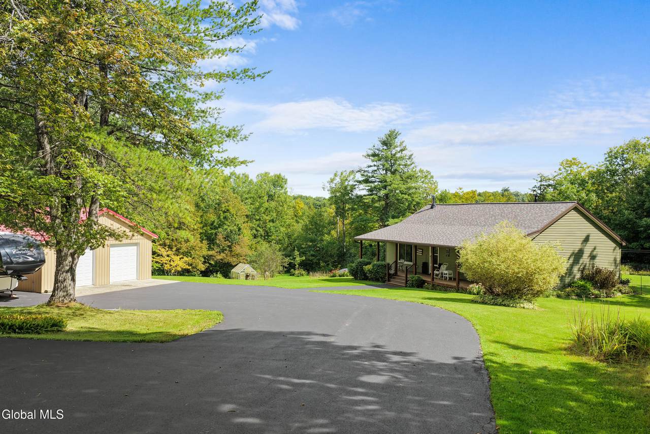 10254 State Highway 30 - Photo 1