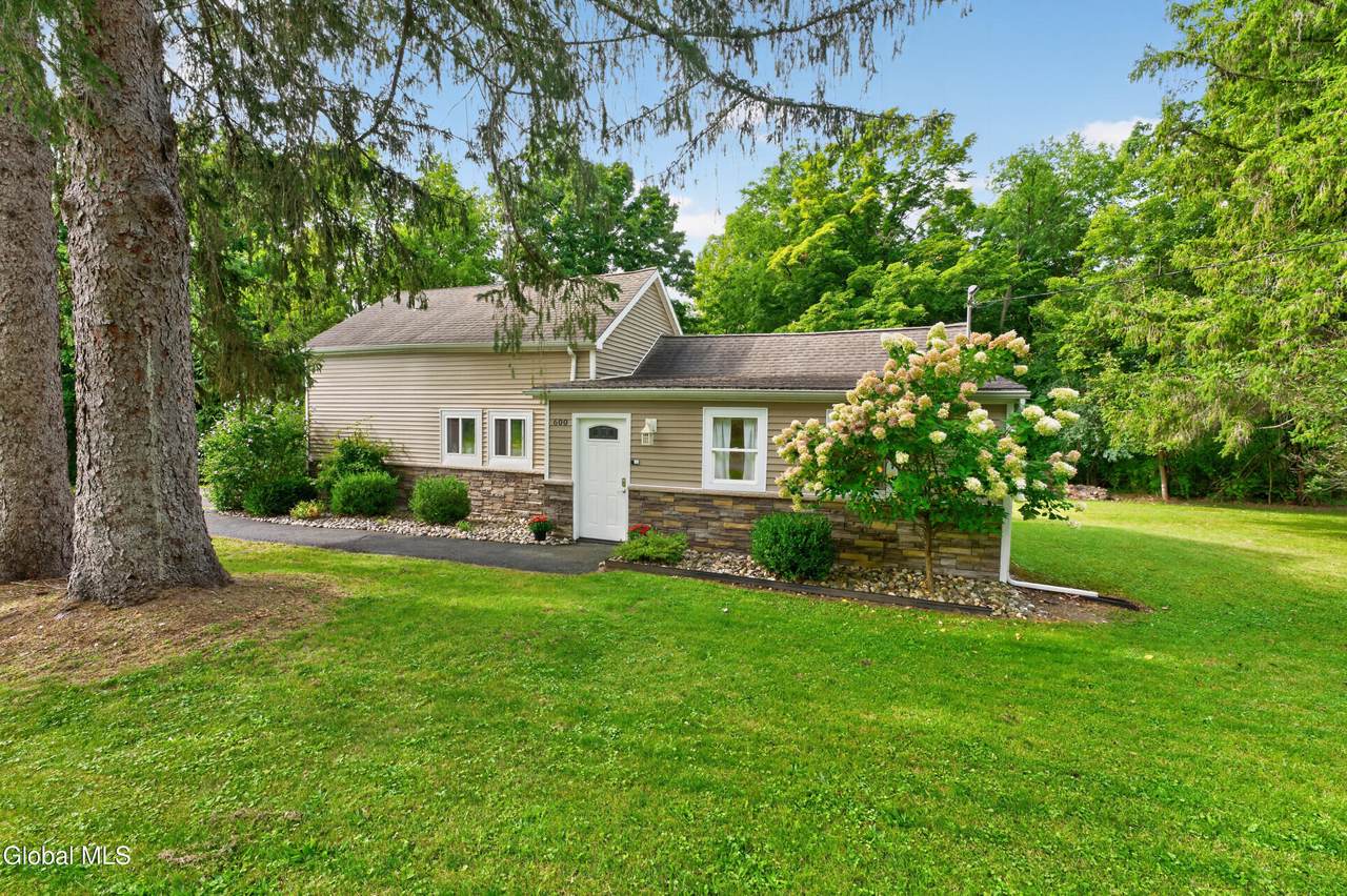 600 Riverview Road - Photo 1