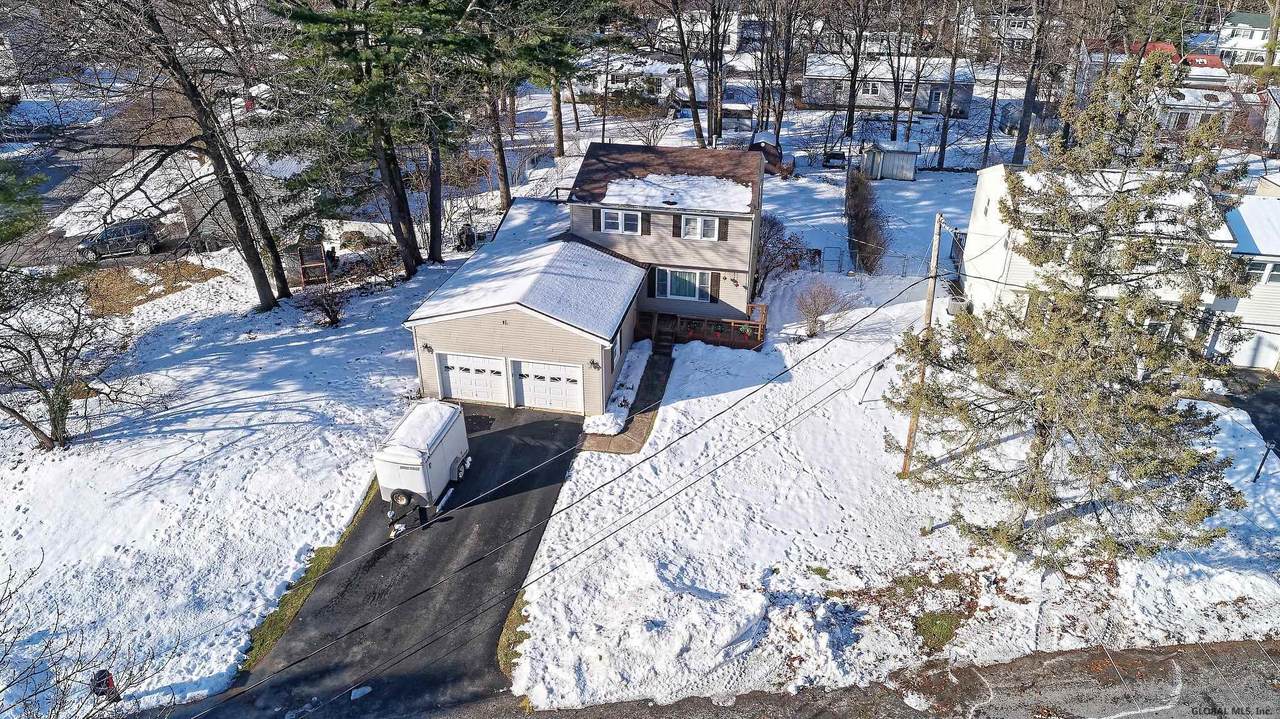 3 Lee Dr - Photo 1