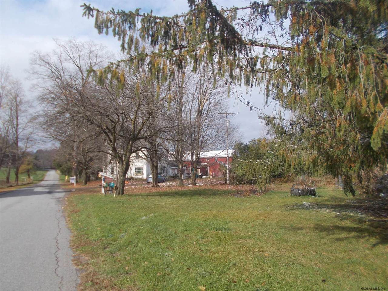 104 Hartshorn Rd - Photo 1