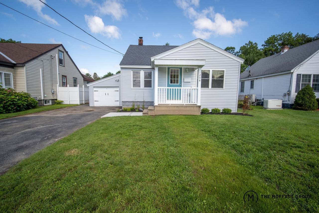 1206 Trinity Av - Photo 1