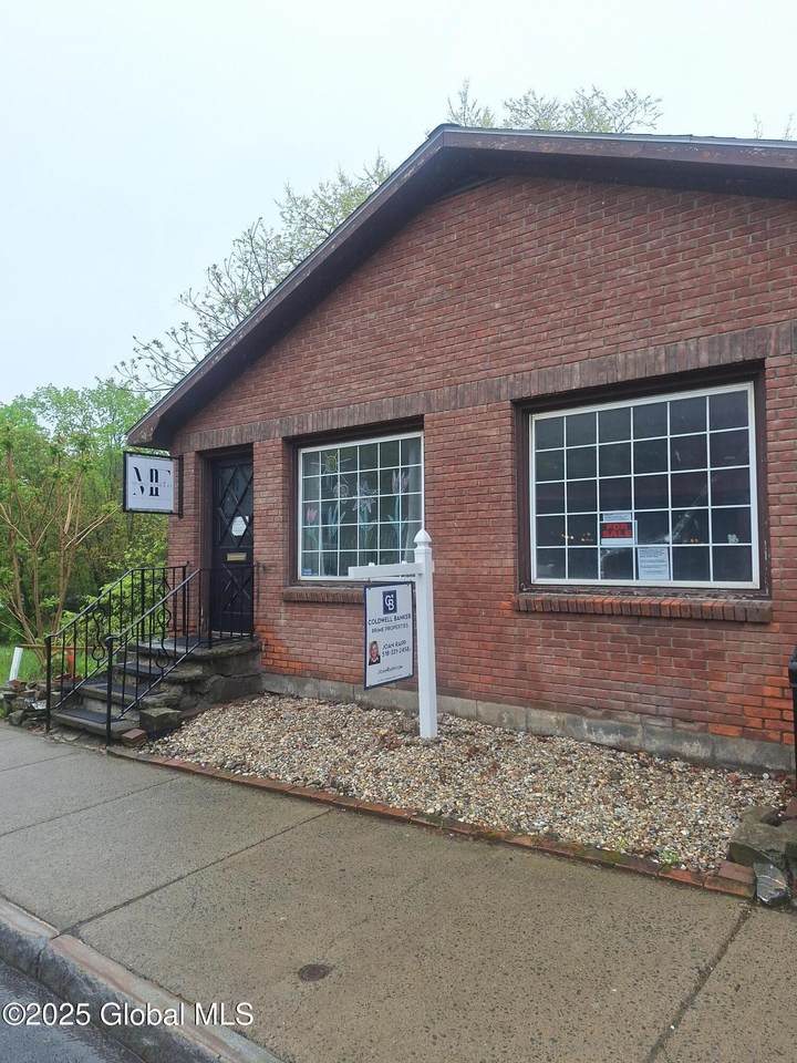 3006 Main Street - Photo 1