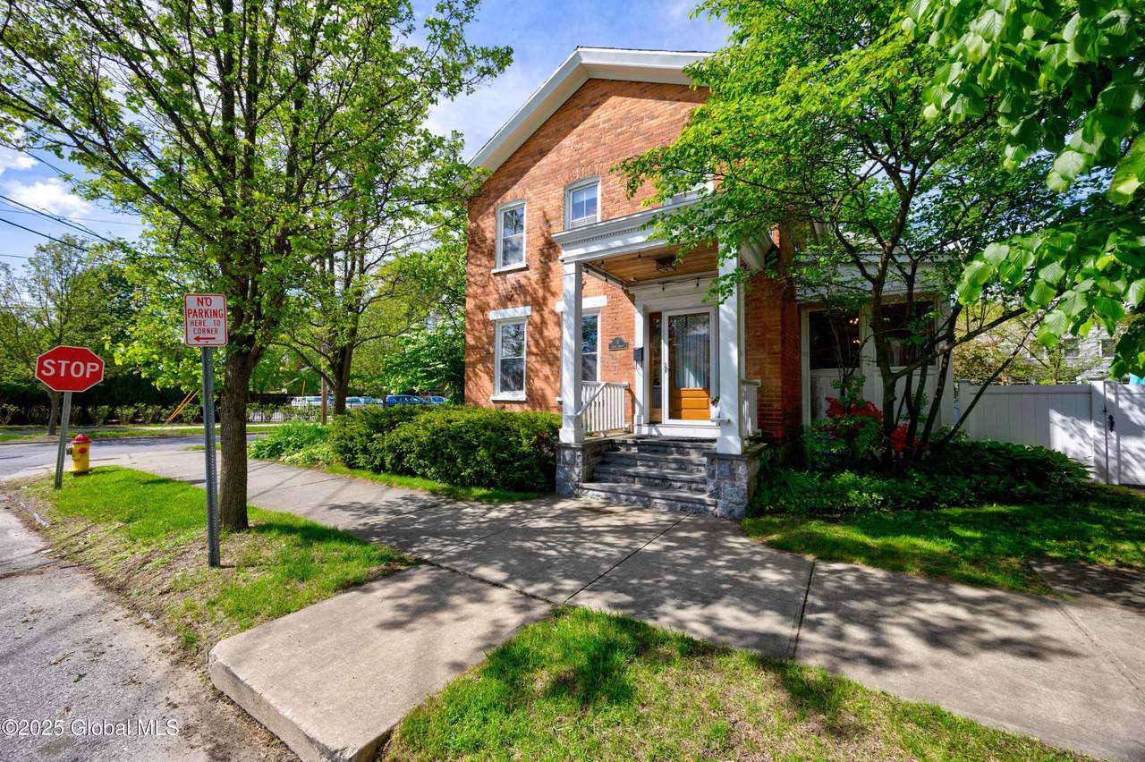 5 George Street - Photo 1