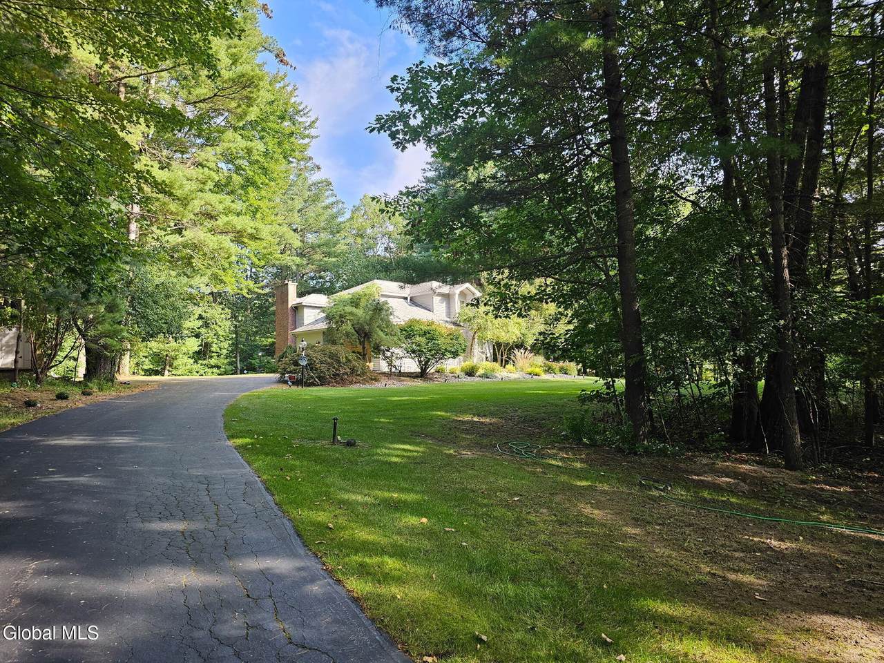 9 Spruce Run - Photo 1