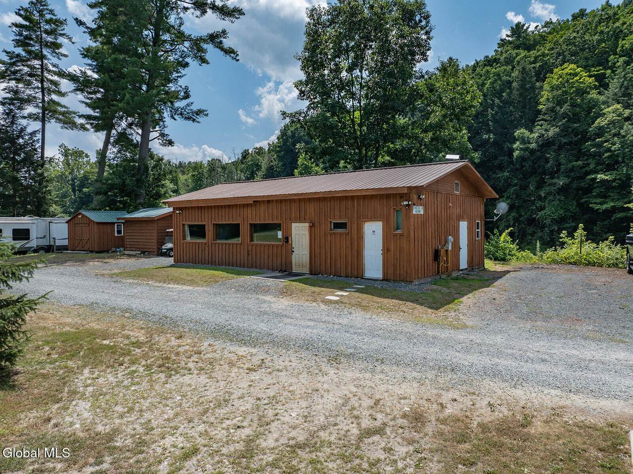 213 Fiddlers Elbow Road - Photo 1