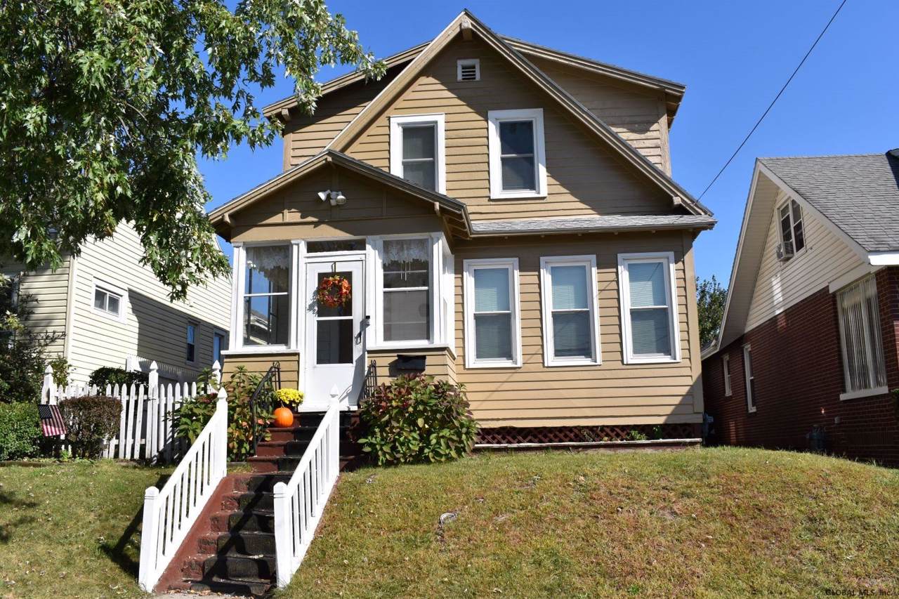 61 109TH ST - Photo 1