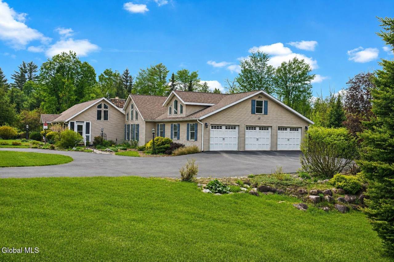 960 Olmstedville Road - Photo 1