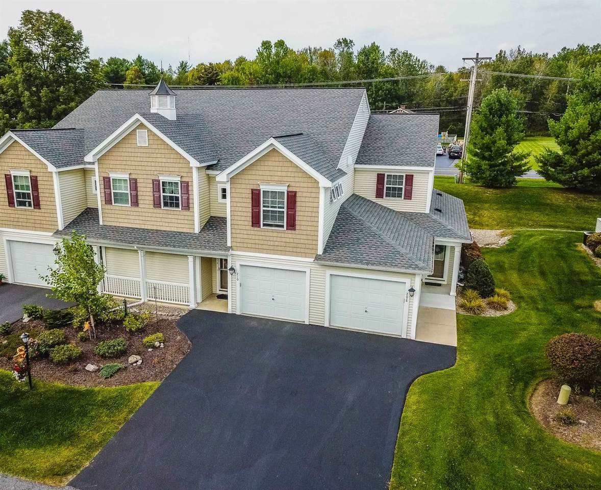 210 Linden Ct - Photo 1