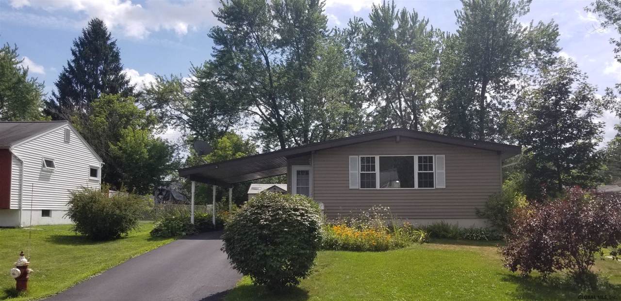 11 Harold Av - Photo 1
