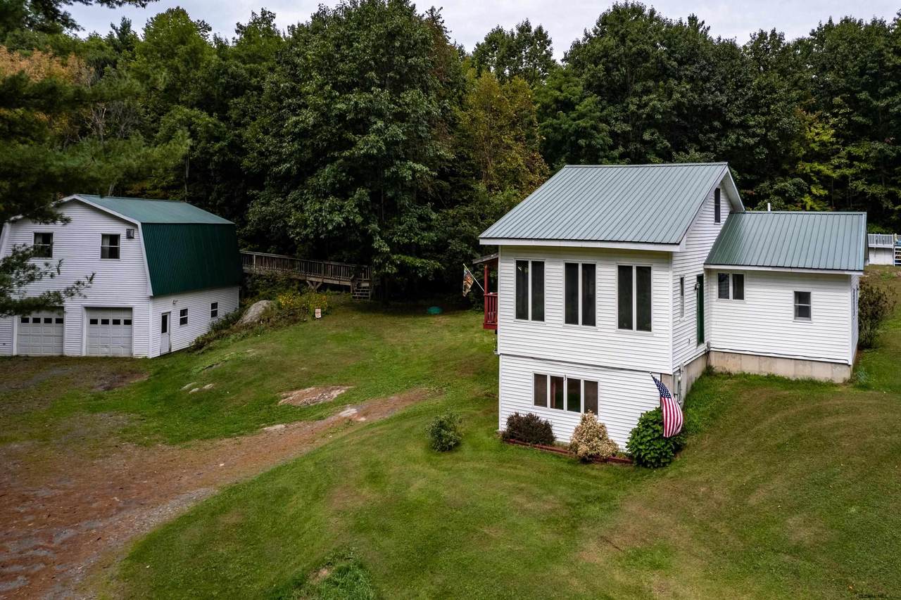 973 King Rd - Photo 1