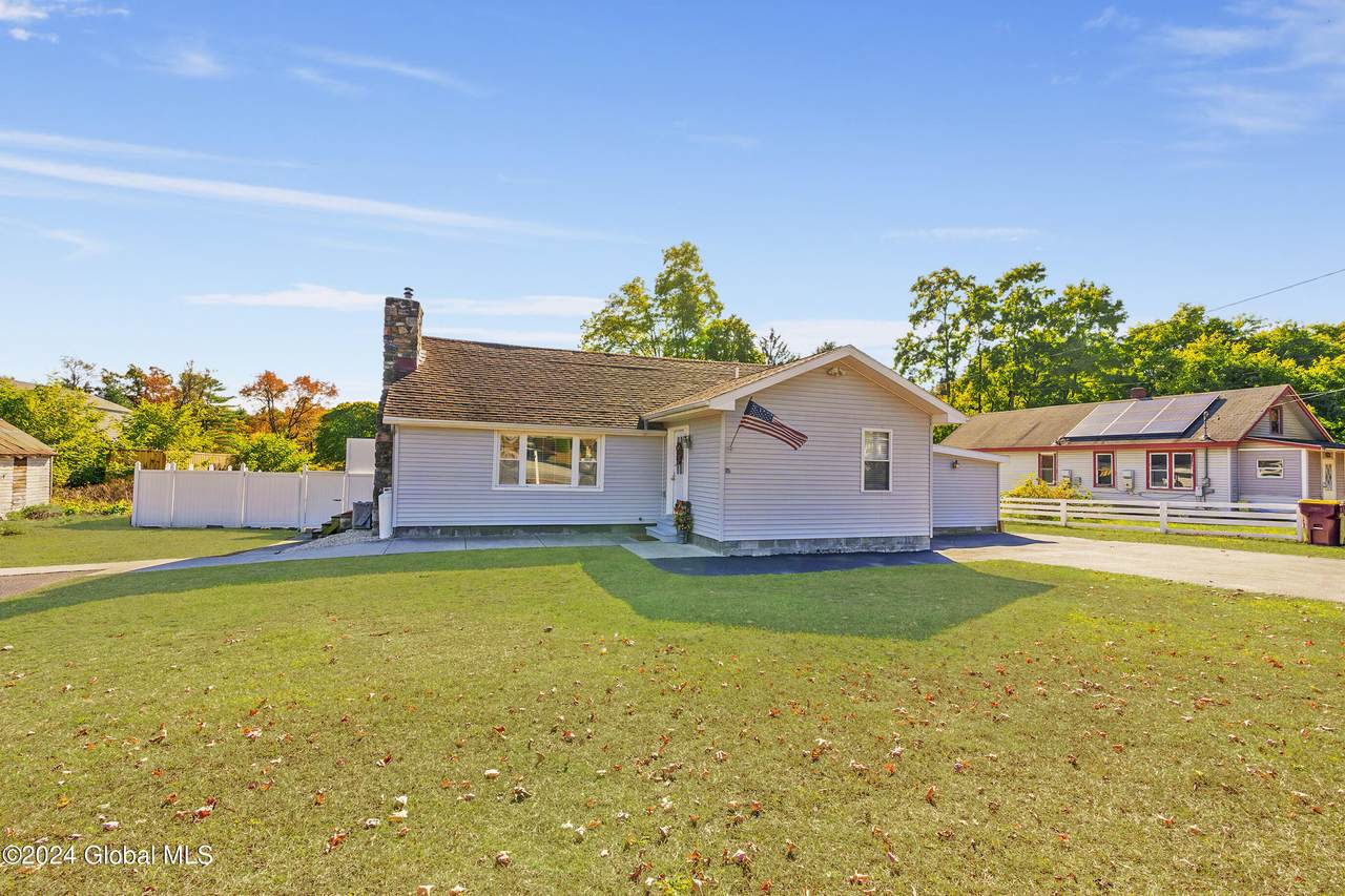 160 Sunnyside Road - Photo 1