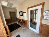 33 Park - Photo 2