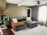 60 Saunders Street - Photo 3