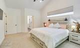 27 Julians Way - Photo 13