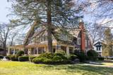 454 Glen Street - Photo 1