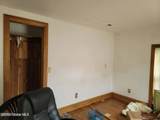 243 Chestnut St - Photo 18