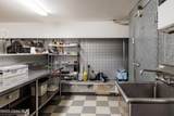 609 Warren Street - Photo 18