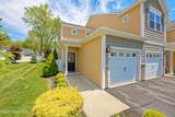 33 Stacey Court - Photo 3