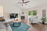 102 Royale Court - Photo 13