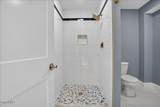 7 Colonie Avenue - Photo 18