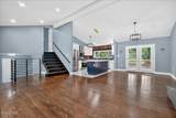 7 Colonie Avenue - Photo 4