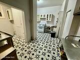 462 Madison Avenue - Photo 18