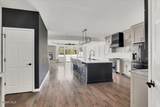 22 Stacey Way - Photo 3