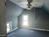 1076 Wicker Street - Photo 11