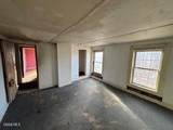 37 Center Lane - Photo 19