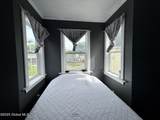 243 Perry Street - Photo 19