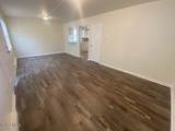 70 Osborne Street - Photo 2