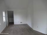 588 Broadway - Photo 11