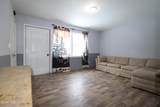 21-23 Hickory Circle - Photo 17