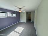 802 Royale Court - Photo 19