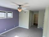802 Royale Court - Photo 20