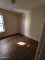 918 Delamont Avenue - Photo 9