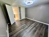 2819 New York 10 - Photo 17